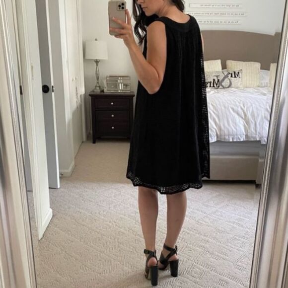 HOPE & HARLOW Mini Mod Swing Dress Sz 10 A-Line Black Knit Eyelet Retro Twee LBD - Picture 11 of 12